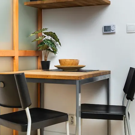 Cosy Parkside *